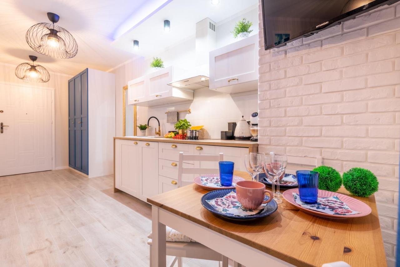 ウストシキ・ドルネApartament Kasztelanアパートメント エクステリア 写真