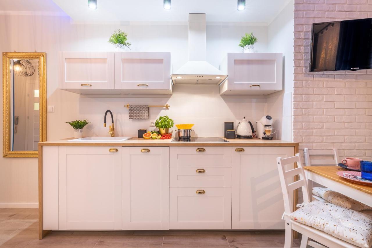 ウストシキ・ドルネApartament Kasztelanアパートメント エクステリア 写真
